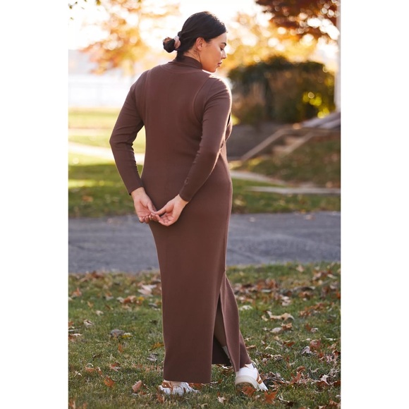 Daily Practice by Anthropologie Slim V-Neck Dress - Picture 6 of 6